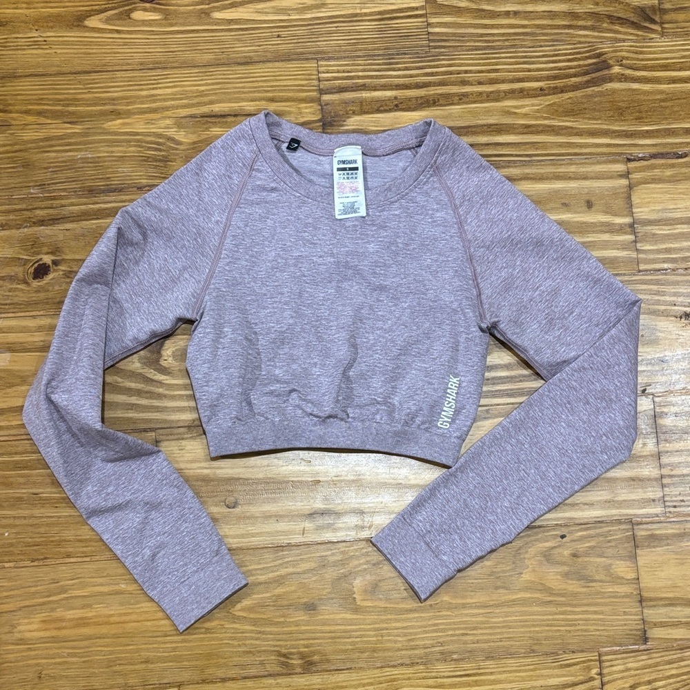 Gymshark Size Small Light Plum Colored Long Sleeve Cropped Workout Top